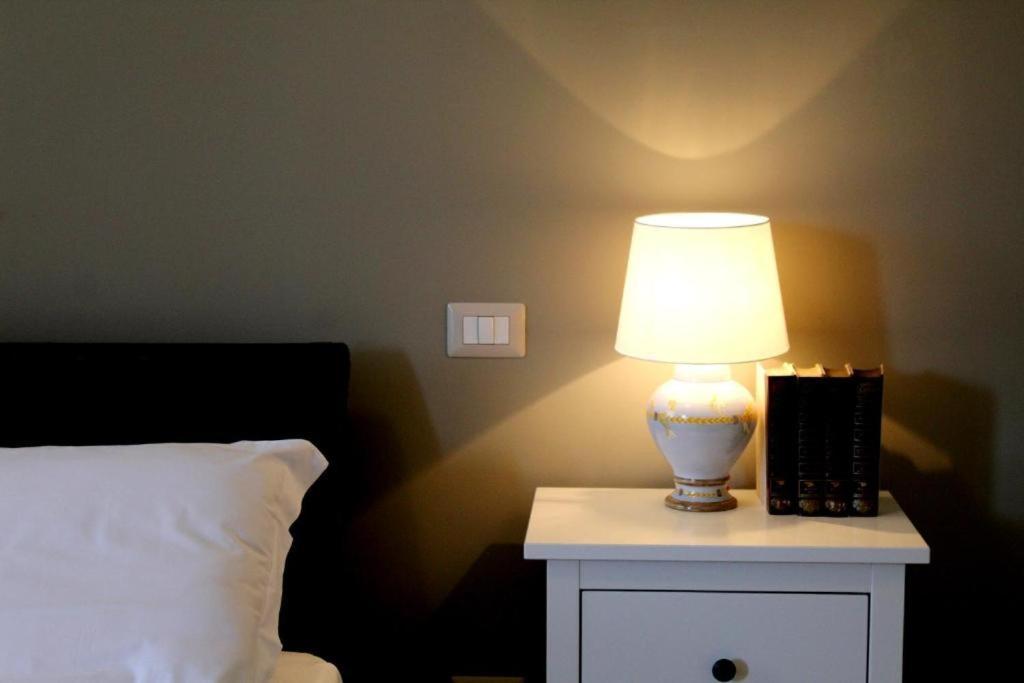 تراني Colonna Rooms & Apartment المظهر الخارجي الصورة